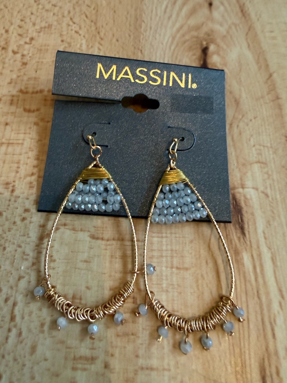 NWT. Massani. Beaded Dangle Drop Earrings.
